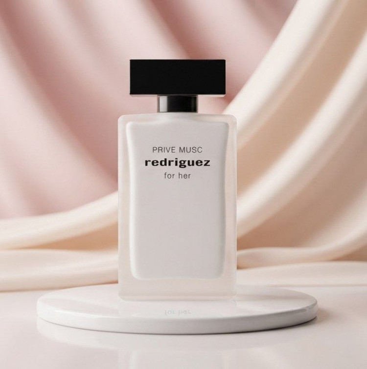 ادکلن نارسیس رودریگز پرایو مسک سفید (Narciso Rodriguez) اصل ۱۰۰ میل | قیمت بهترین عطر زنانه با رایحه مشک وانیلی