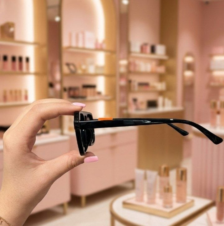 عینک آفتابی دیور مدل خلبانی مربعی مشکی (Dior Black Aviator Sunglasses) – یووی ۴۰۰ ضد اشعه