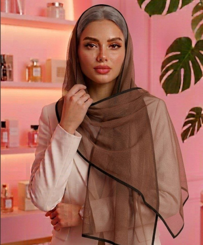 شال توری مجلسی قهوهای سبک و خاص | مدل توری ساده دور دوزی شده شیک