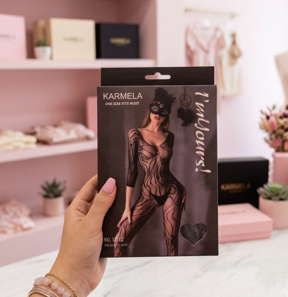 لباس خواب زنانه سرهمی فانتزی بادی استاکینگ مشکی برند Karmela