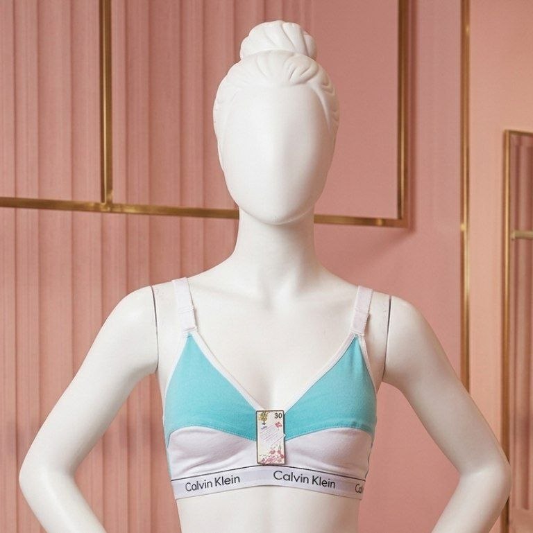 سوتین راحتی اسپرت کلوین کلین (Calvin Klein) کد ۷۵ | نخی، بدون فنر و ضد حساسیت